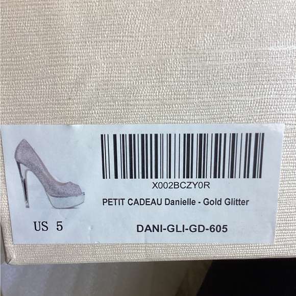 Petite Cadeau Danielle Gold Glitter Heels - Picture 6 of 12
